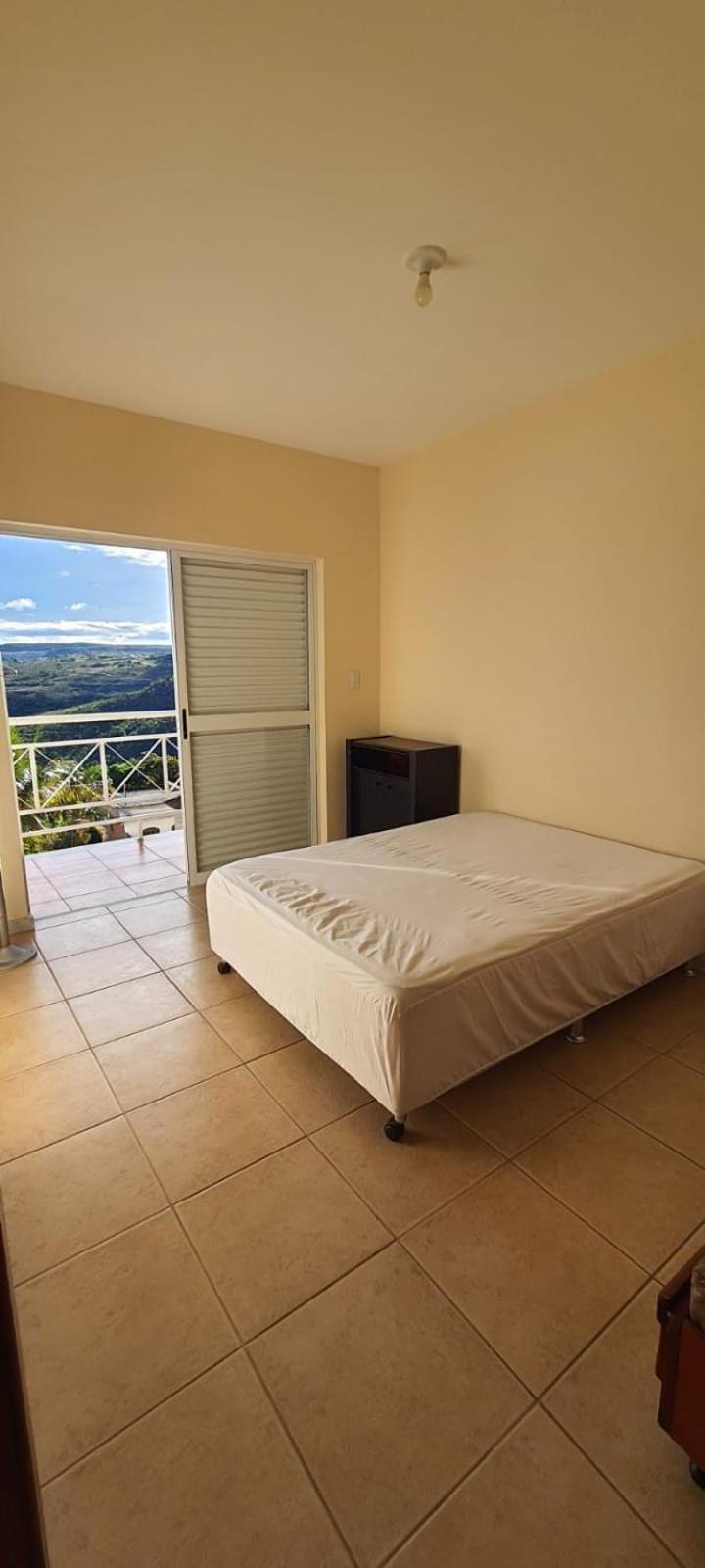 Hospedagem Iolanda Bed & Breakfast Diamantina Bagian luar foto